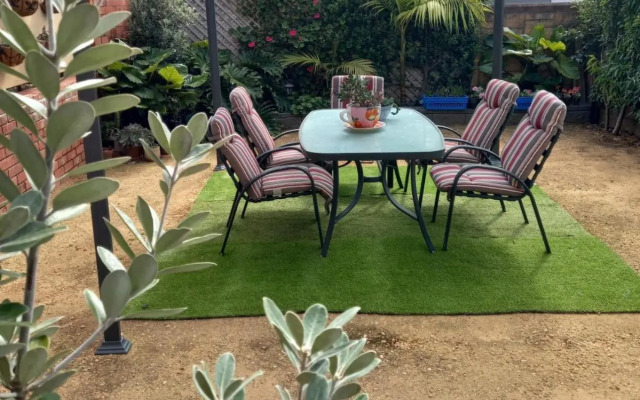 Ocean Aspect and Central to CBD - CoSheirm Apartments On Merri