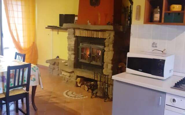 House With 2 Bedrooms in Travo, With Enclosed Garden