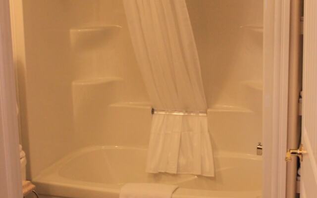 Revere Executive Suites