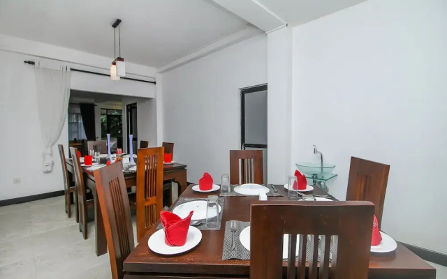 Oyo 511 Delphin Hotel