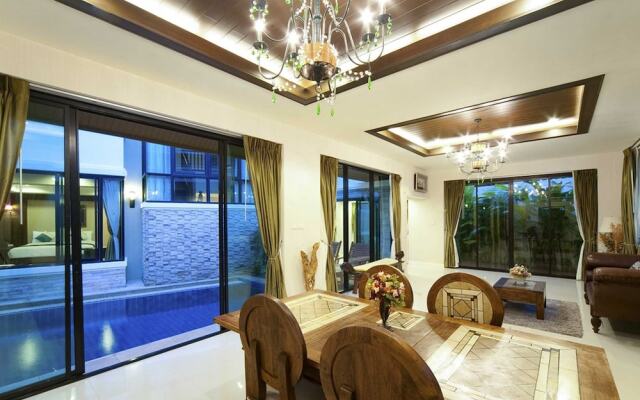 Natcha Pool Villa Pattaya