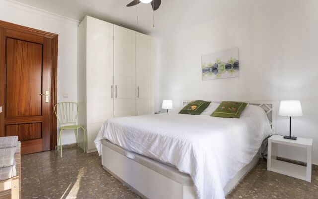 Rentcostadelsol Malagueta-Canovas