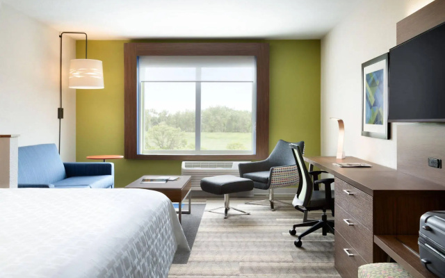 Holiday Inn Express & Suites-Cincinnati South - Wilder by IHG