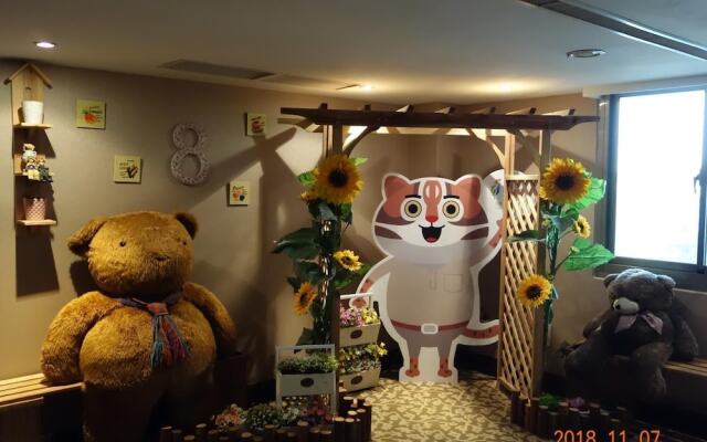 CU Taichung Inn