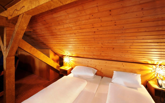 Hahn Hotel