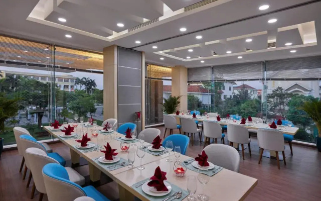 KHáCH SạN SAM QUảNG BìNH