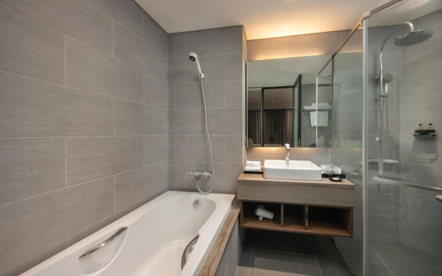 Avora Hotel