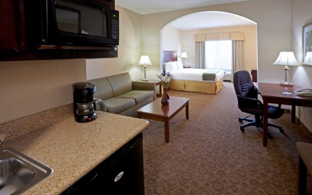 Holiday Inn Express & Suites Dallas Southwest-Cedar Hill by IHG