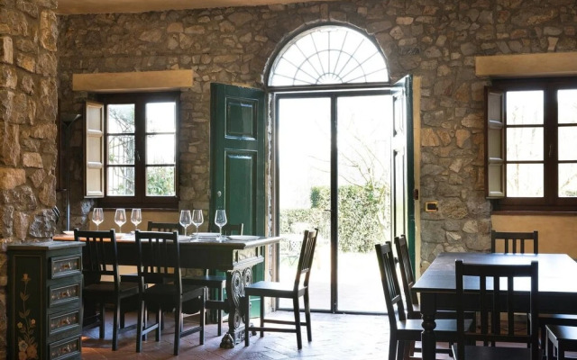 Altido Swim & Stone Villa