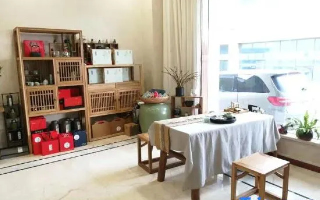Huijing Hotel
