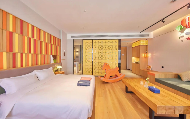 Timeless Boutique House