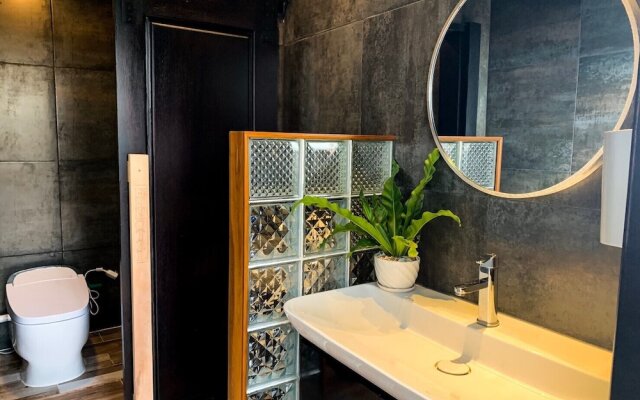 CHECK inn Phnom Penh BKK 1