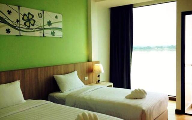 The River Hotel