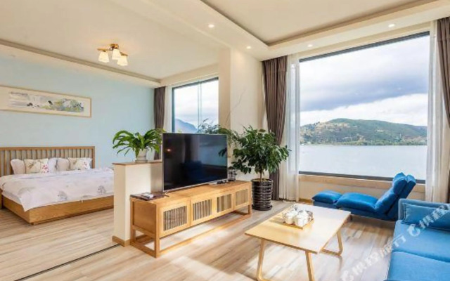 Isle Haven Seaview Designer Retreat (Dali Erhai Branch)