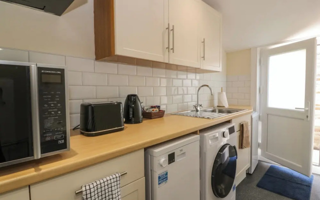 West Morton Suite