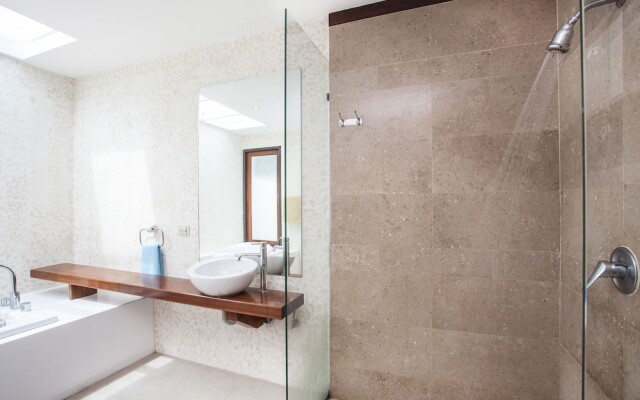 Villa Kanya 4 Beds