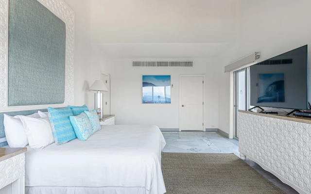 Beachfront Penthouse by Pueblo Bonito