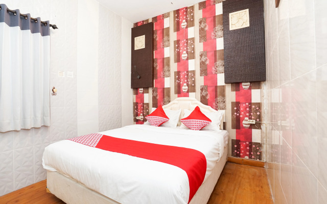OYO 425 Mojokerto Guesthouse