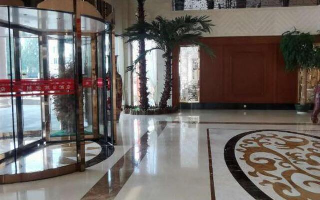 Sunshine Holiday Hotel