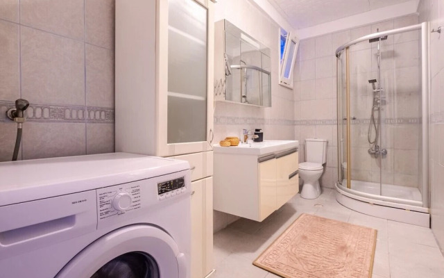 Fully Equipped Cozy Home in Kadikoy