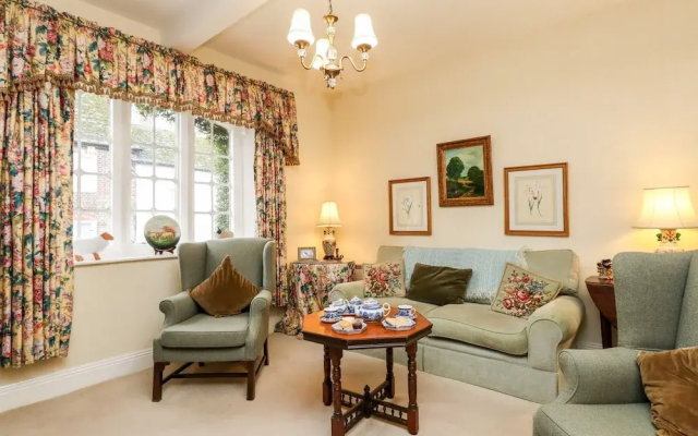 Old Gaol Cottage, CERNE ABBAS