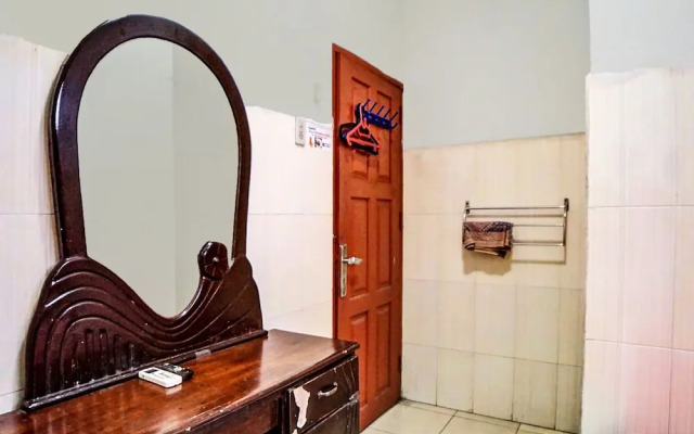 OYO 91706 Hotel Serena Anggrek