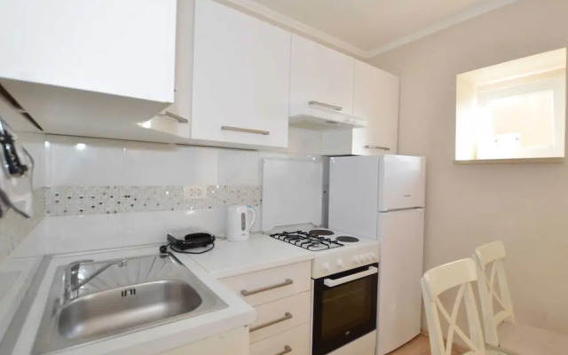 Classy and Modern Old Town Quarter Apartment