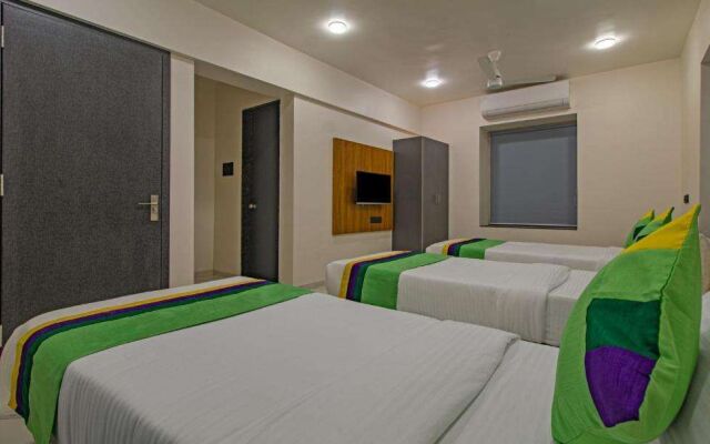 Treebo Atithi Comforts Inn