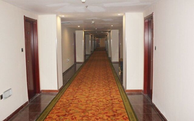 GreenTree Inn JiNing YanZhou JiuZhou FangYuan Hotel