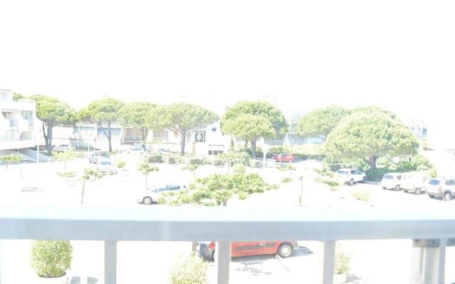 Appartement Port Camargue, 1 Pièce, 5 Personnes - Fr-1-250-78