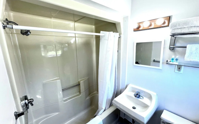 Budget Host Inn Manistique