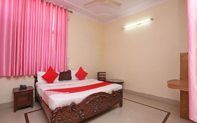 Oyo 36715 Hotel Valley Inn