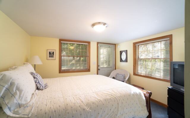 Harris Hideaway 5 Bedroom Home