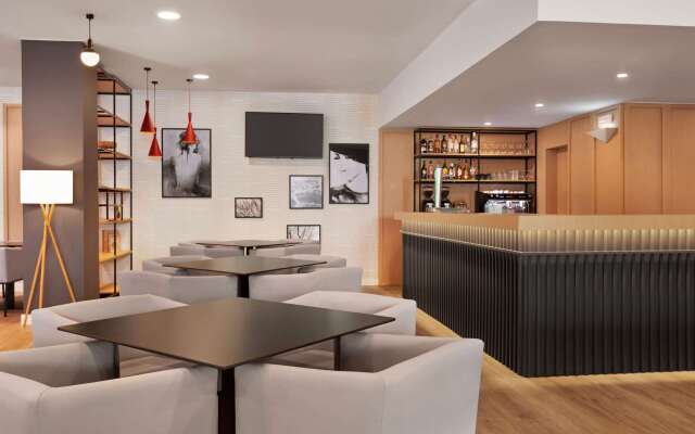 Ramada by Wyndham Valencia Almussafes