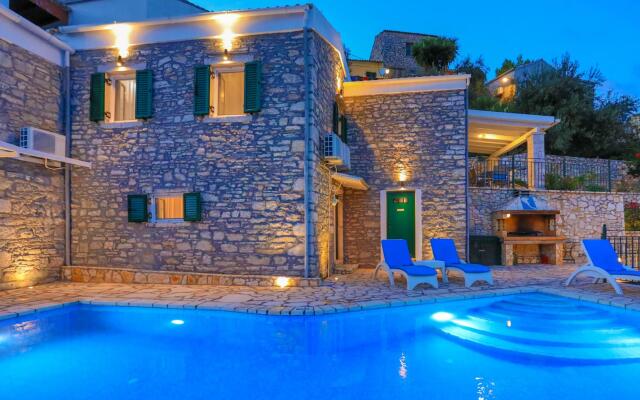 Villa Regina in Kentroma