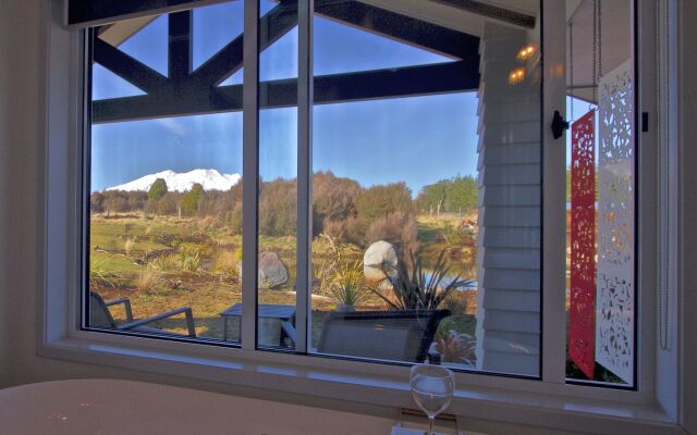 Tongariro Suites at The Rocks