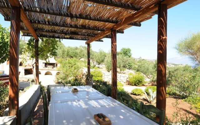 Strofilia Stone Residences