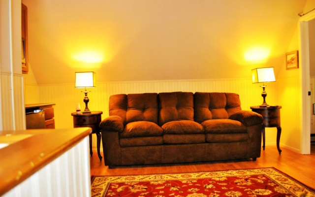 Victorian Inn & Carriage House