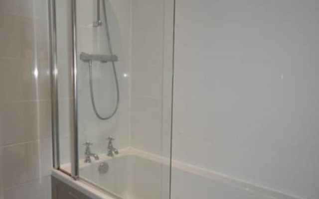 Charming Victorian 3 Bedroom House With Large Garden