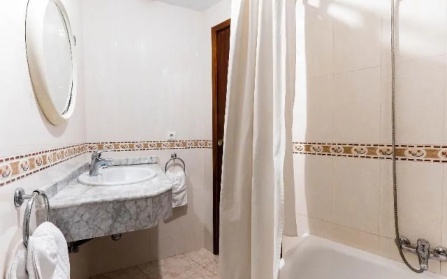 Oyo Hostal Casa Antonio