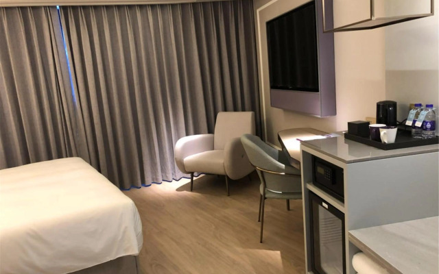 Mercure Hangzhou West Lake