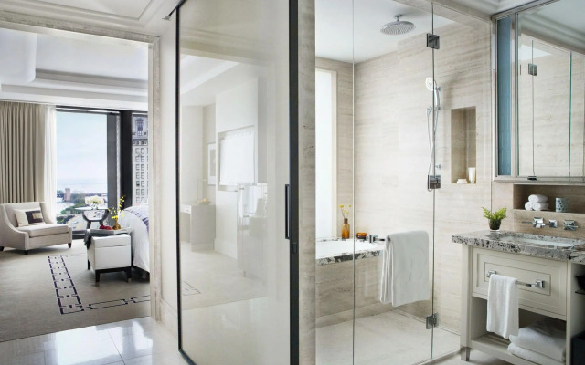 The Langham, Chicago