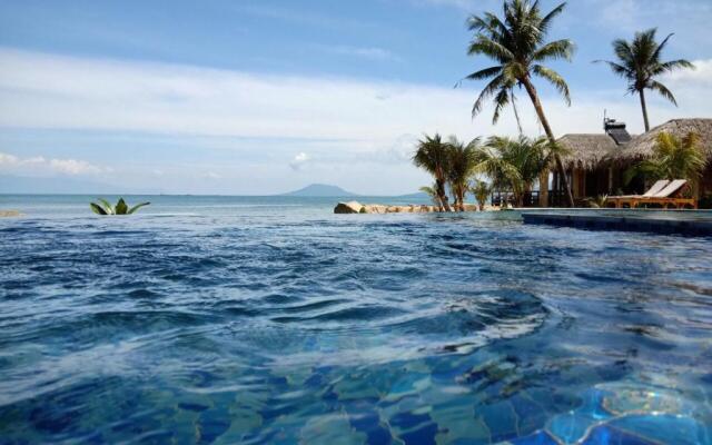 Phu Quoc Kim 2 Beach Front Resort