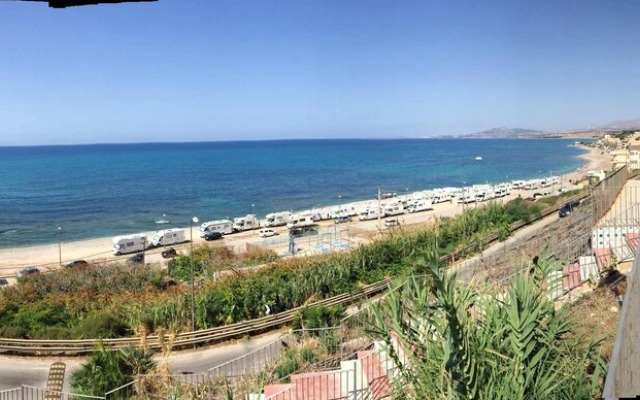 Apartment Lungomare Cristoforo Colombo - 3