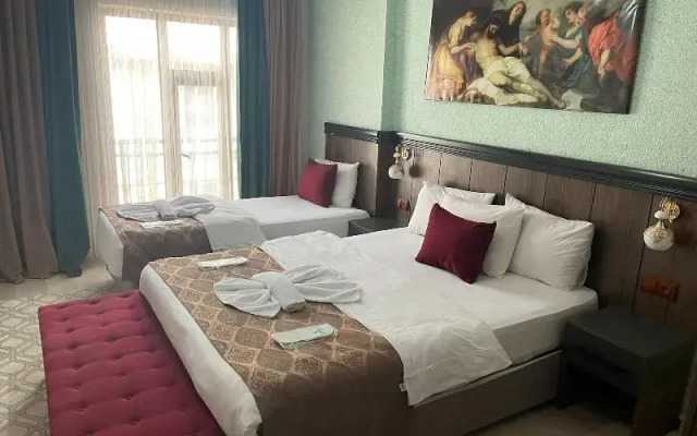 Comfort Suit Hotel