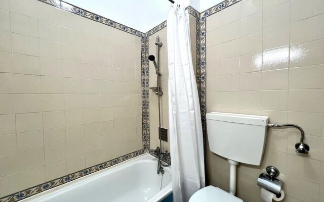 Vilamoura Central 4 With Pool by Homing