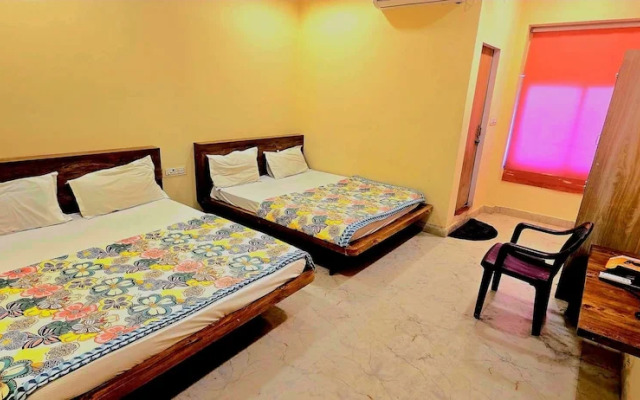 Sunrise Hotel & Restaurant