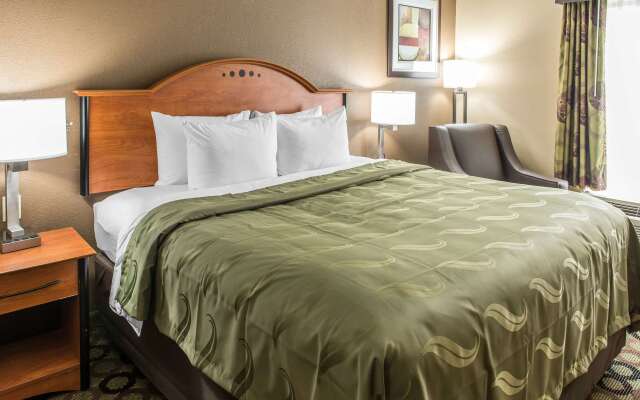 Quality Inn & Suites Columbus West - Hilliard