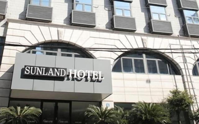 Sunland Hotel