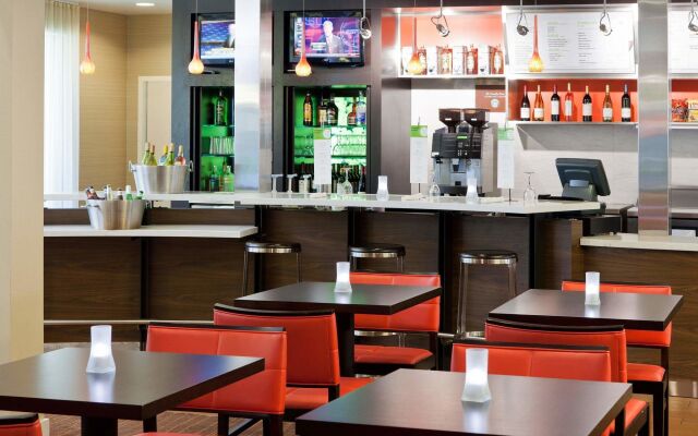 Courtyard by Marriott Sacramento Airport Natomas